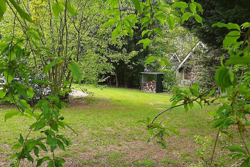 Vrijstaande Recreatievilla Met Ruime Omheinde Tuin Posterholt Buitenkant foto